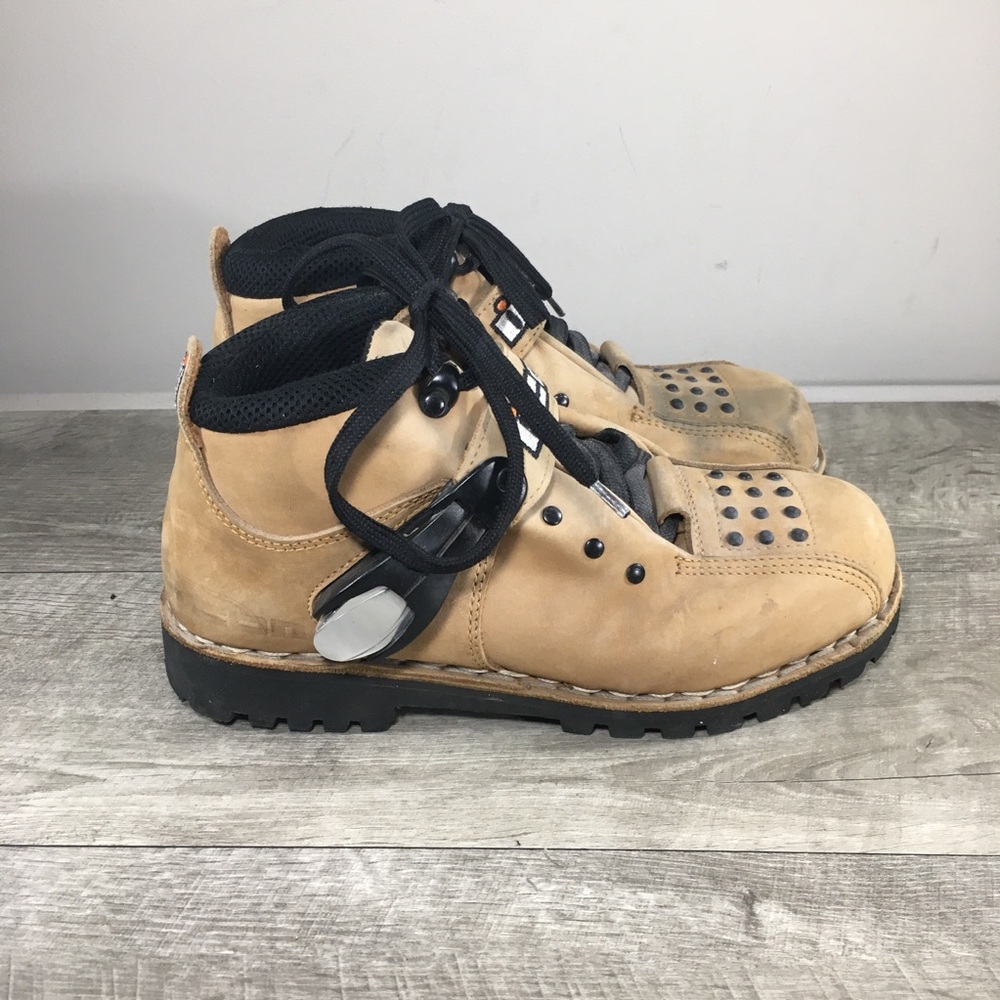 Women’s Icon Super Duty Tan Motorcycle Biker Riding Wheat Leather Boots Size 8